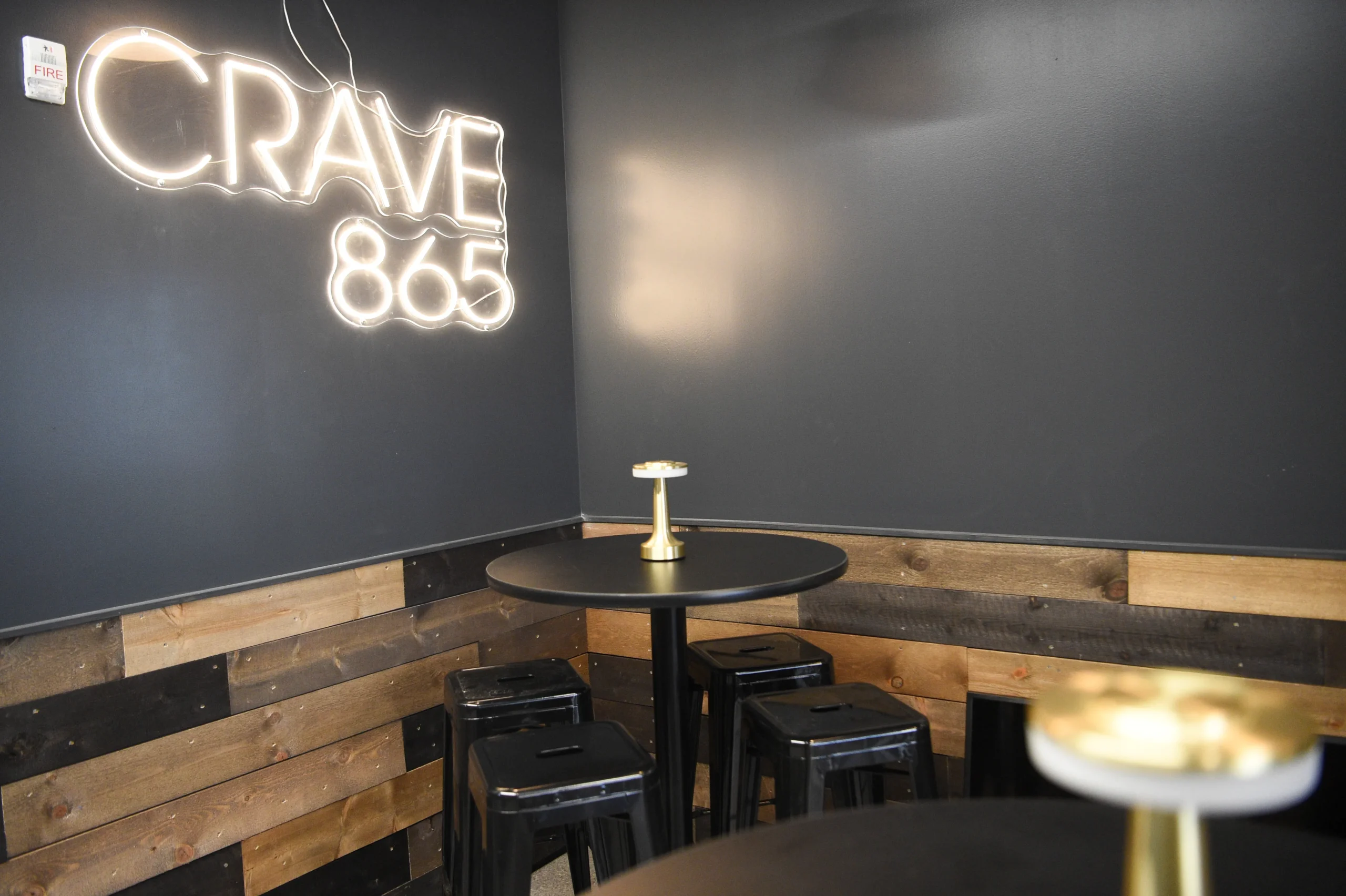 Crave865